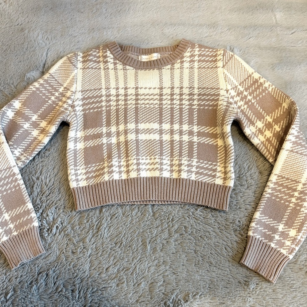 Altar’d State Sweater 
size: extra small